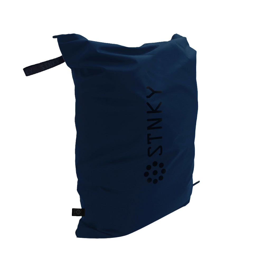 The Dirty Zone — Gym Bag Insert with a Built-In Wash Net