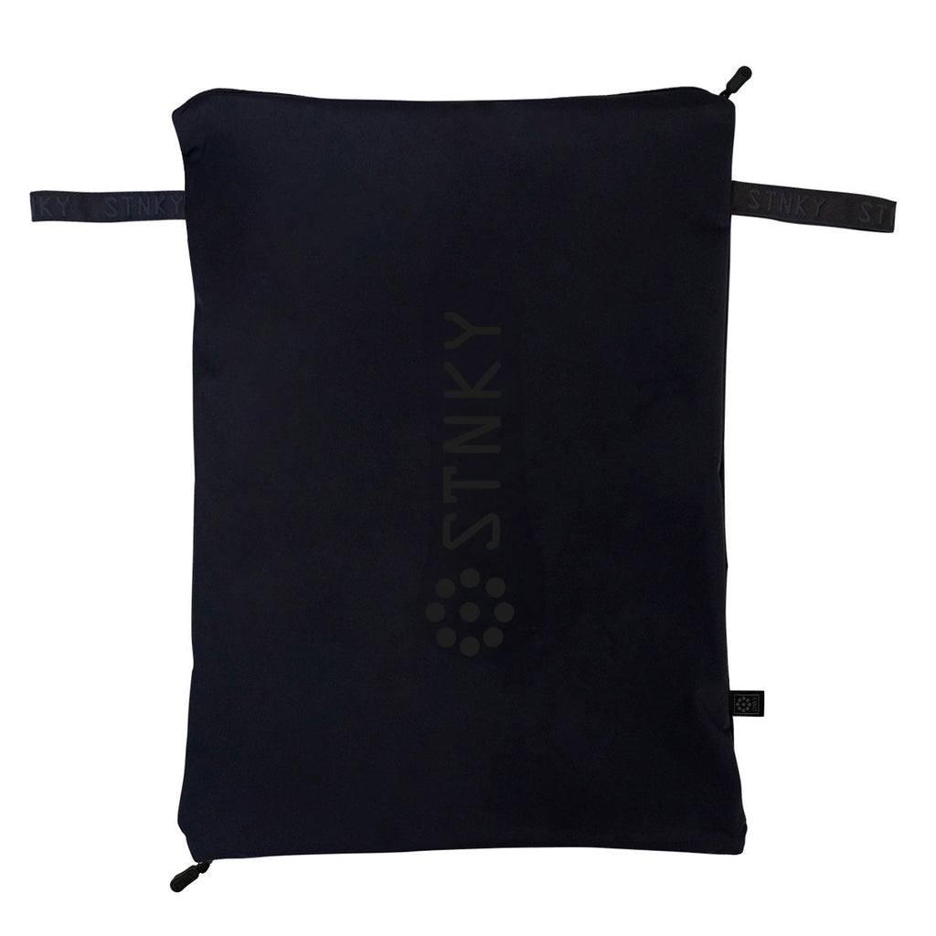 The Dirty Zone — Gym Bag Insert with a Built-In Wash Net