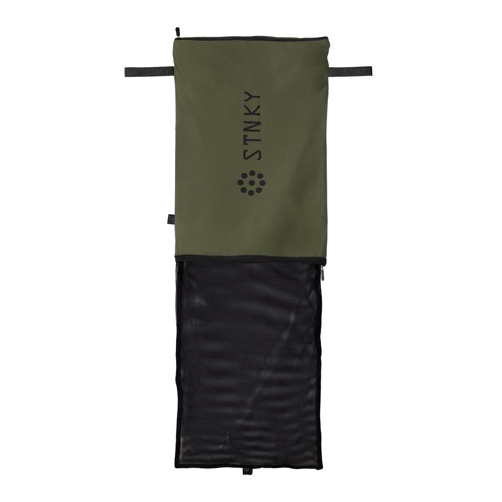 The Dirty Zone — Gym Bag Insert with a Built-In Wash Net